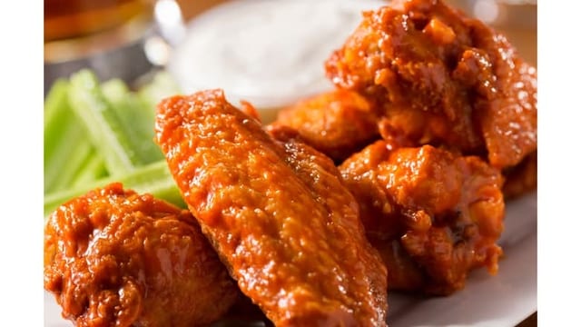 Tasty! Chicken Wings (5p).